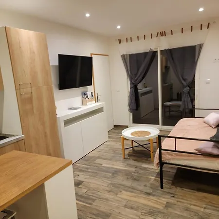 Appartement Au Coeur Des Alberes Le Boulou Esterno foto